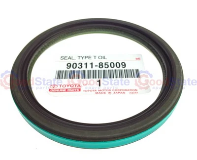 Genuine Camry SXV23 SXV20 SXV10 2.2 Petrol Rear Main Seal - Image 1 of 2