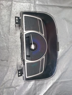 OEM Instrument Speedometer Head/Cluster Fits 06-2011 Honda Civic  - Image 1 of 4