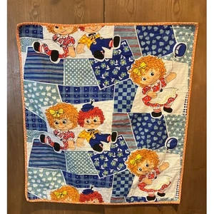 Vintage Raggedy Ann and Andy Quilt/Mat/ Wall Hanging 33"x31" Cotton Blend - Picture 1 of 5