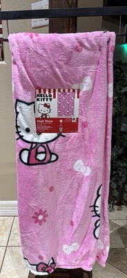 Hello Kitty Plush Throw Pink W/Bows, Pink Dots & Daisys 50x70 NWT - Image 1 of 2