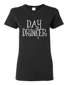 Camiseta para dama Day Drinker Junior Fit 1639 - Imagen 1 de 42