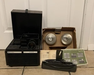Vintage Bell & Howell Slide Cube Projector, Not Tested, Auto Focus w/ 2L Bulbs - Picture 1 of 10