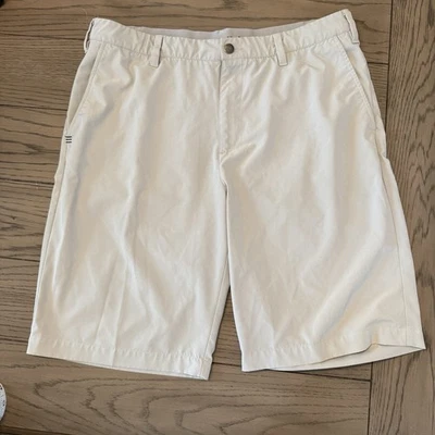 Pantalones Cortos de Golf Adidas Para Hombre Caqui Sólido Frente Plano Ajuste Regular Ligeros Talla 36 Foto 1 de 3