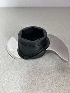 KitchenAid-KFP0718 Food-Processor 7 Cup Replacement Part Chopping Blade - Picture 1 of 3