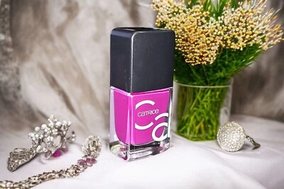 Catrice ICONAILS Gel Nagellack Farbe 177 My Berry First Love Fuchsia farbig 💞 - Bild 1 von 4