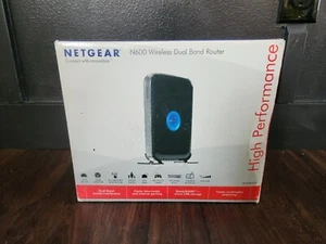 Routeur Wi-Fi double bande NETGEAR N600 600 Mbps 4 ports (WNDR3400) - Photo 1/7
