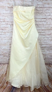 David's Bridal Women's 6 Formal Prom Bridesmaid Dress Beaded Layered Belle EUC - Picture 1 of 6