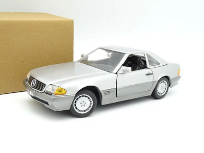 Revell SB 1/18 - Mercedes 500 SL R127 Argento - Immagine 1 di 2
