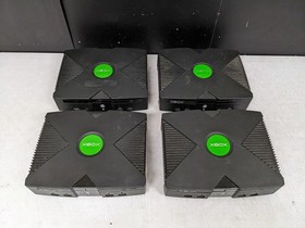 Lot of 4 Microsoft Xbox Consoles (For Parts/Repairs)