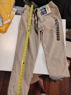 Nuevos joggers de rendimiento Hurley para jóvenes talla 14/16  Foto 1 de 4