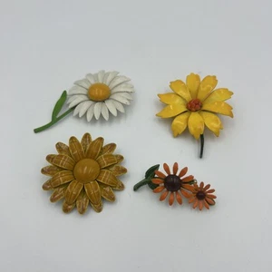 Vintage Enamel Flower Brooch Pin Lot of 4 Spring Floral. Missing Clasp On One. - Picture 1 of 8
