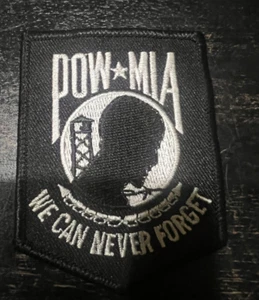POW * Parche MIA - Parche de hierro bordado de 3" - Imagen 1 de 6