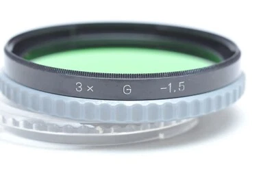 Hasselblad Green 3x G -1.5 Filter B50 50032 w/ Case - Image 1 of 2