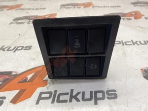 2019 Toyota Hilux Invicible Dash Switch Panel with Heated Seat Switch 2016-2023 - Picture 1 of 5