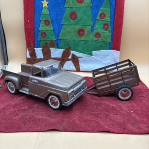 Vintage  1958 Tonka Farm Pick-Up Truck and Trailer  - Picture 1 of 17
