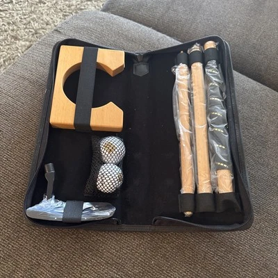 EXECUTIVE GOLF PUTTER SET Portable - Image 1 of 4