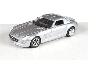 Welly loose Mercedes Benz AMG SLS silver 1/64 - Picture 1 of 2