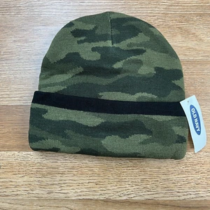Old Navy Boys Lightweight Sweater-Knit Camo Beanie Size L/XL NEW - Picture 1 of 4
