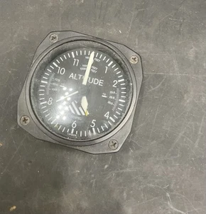 Trintec Negro Aviación Avión Calibre Altitud Altímetro Reloj Analógico - Imagen 1 de 3