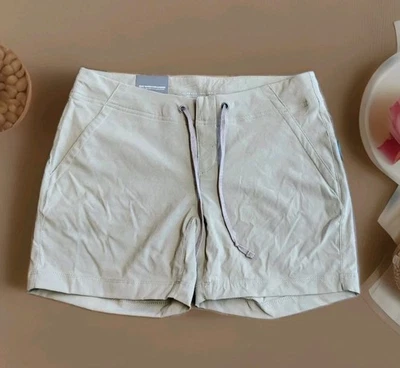 Columbia 全新带标签卡其色弹力短裤女式 5 码活动尺寸 4 MSRP 50.00 美元 — 第 1/4 张图片