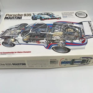 TAMIYA 1/12 Porsche 935 Martini Big Scale Series No.57 Plastic model - Picture 1 of 8