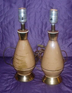 MID CENTURY MODERN KLEINE TISCHLAMPEN BOUDOIR PASSENDES PAAR BRAUN UND GOLD - Bild 1 von 5