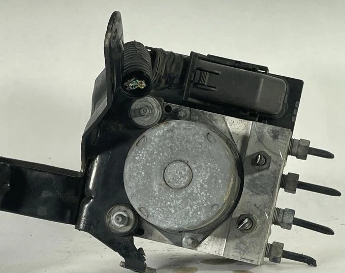 Conjunto de bomba de freno antibloqueo Jeep Liberty 2009-2010 ABS fabricante de equipos originales Foto 1 de 3