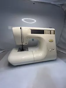 BABY LOCK ESi-2 Esante Sewing & Embroidery Machine W/ Case - UNTESTED - Picture 1 of 3