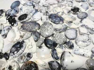 Increíble lote al por mayor de ópalo dendrítico natural cabujón piedras preciosas sueltas sin tratar - Imagen 1 de 5