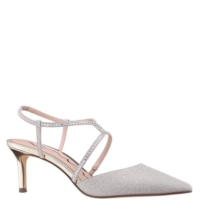 Bomba de tacón medio NINA Nichele talla 10 plateada brillante metálica con tira trasera punta Foto 1 de 4