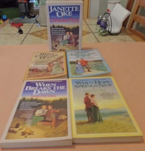 The Canadian West Series Paperback Books 1-4 Complete Boxed Set by Janette Oke - Picture 1 of 3