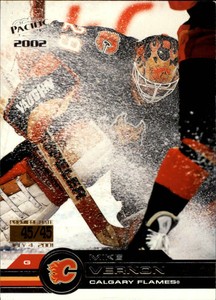 2001-02 (FLAMES) Pacific Premiere Date #67 Mike Vernon /45
