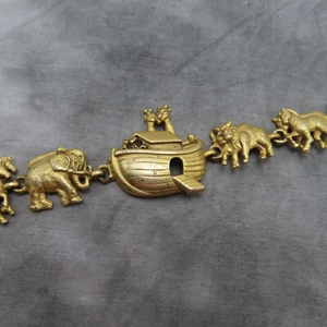 AJC Vintage Bracelet Noahs Ark Charms 7 inch Gold Chain American Jewel Co. 487c - Picture 1 of 10