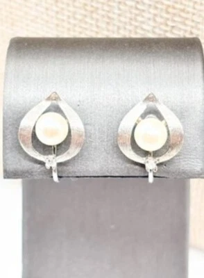 Драгоценные серьги из белого золота 14 карат с культивированным жемчугом - Изображение 1 из 4