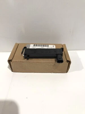 Antena de consola de entrada sin llave GM 2014-2017 Denso nueva OEM 13580788 Foto 1 de 4