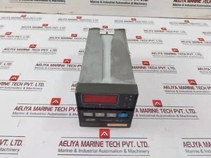 Bailey Pyromat 320 S Temperature Controller D32SAC81-1-18A8 PT 100 - Picture 1 of 12