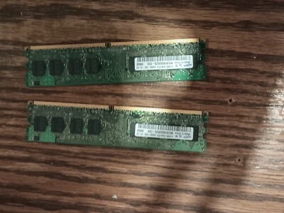 Kit de memoria RAM para computadora Samsung 2x512MB (1GB) M378T6553EZS-CE6 512MB DDR2 PC3200 Foto 1 de 3