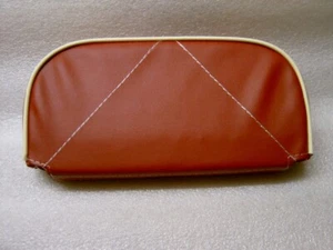 LAMBRETTA CUPPINI STYLE SLIP OVER BACK REST PAD IN RED WITH CREAM PIPING - Picture 1 of 2