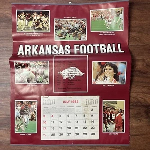 Foto calendario de fútbol americano ARKANSAS RAZORBACKS 1982-83 RARO de colección 27,5x22 - Imagen 1 de 18