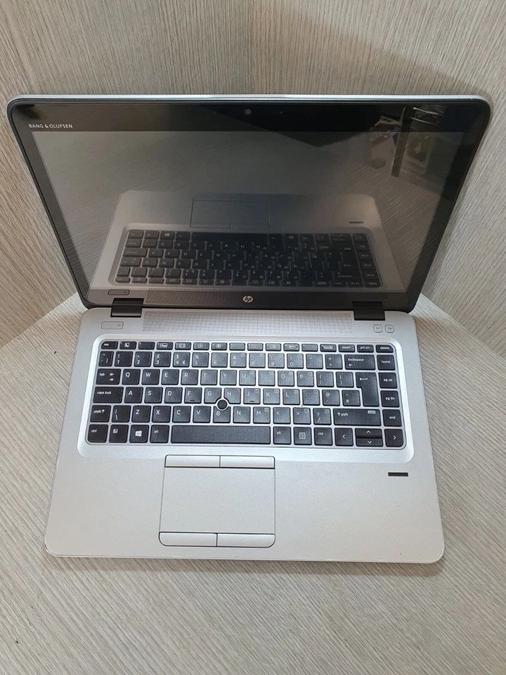HP EliteBook 840 G3 i5-6300u @ 2.4GHz 8GB DDR4 256GB M.2 Grade C EA0911 - Image 1 of 4