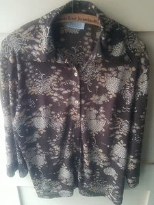 Damen Bluse  /  Hemdbluse  ~braun~  Gr. 44  -100% Polyester- - Bild 1 von 3