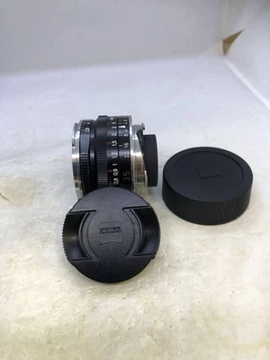 Carl Zeiss C Biogon T* 35mm F2.8 ZM (for Leica M) Black - Image 1 of 4