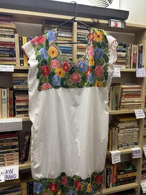 Vestido de casa centroamericano vintage hecho a mano. Talla L Foto 1 de 2