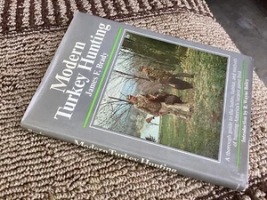 JAMES F. BRADY - "MODERN TURKEY HUNTING" 1973 (2nd Printing 1974) VINTAGE - Picture 1 of 4