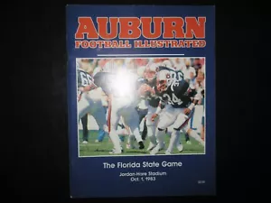 1983 Auburn Tigers Football Program v FSU - Bo Jackson & Randy Campbell sulla copertina - Foto 1 di 3