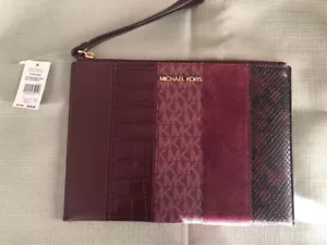 New Michael Kors Wristlet Clutch - Picture 1 of 3