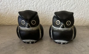 Lot of 2 Vintage Chickadee Swityk Canada Native American Horne Owls 2-3/4” - Picture 1 of 8