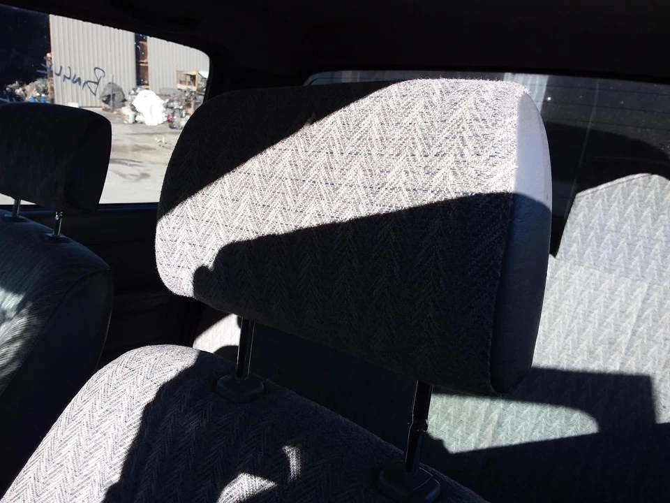 TOYOTA HILUX HEADREST LH FRONT, 10/01-03/05  - image 1 of 1
