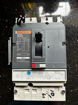 Schneider Merlin Gerin Compact NS100N McCb Breaker 100 Amp TM 25 D - Image 1 of 4