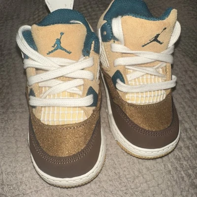 Nike Niños Pequeños Jordan 4 Retro Cacao Wow Geode Teal Tenis FB2215-200 Talla 5C Foto 1 de 4